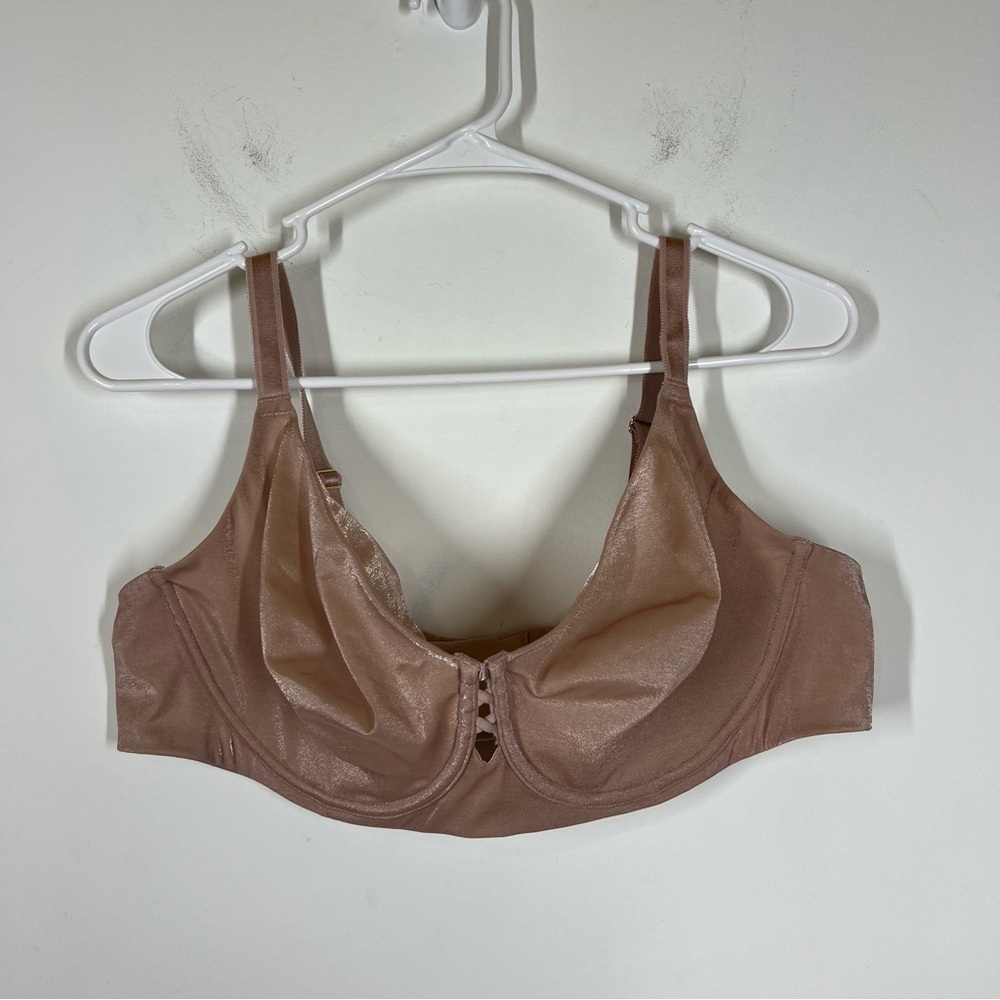 NWOT Torrid T-Shirt Unlined Glossy Mesh Ballet Back Bra Size 42D - Picture 3 of 11